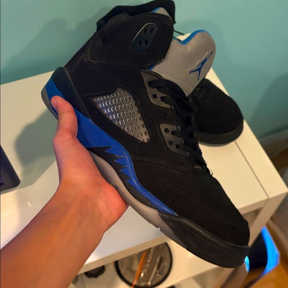 Worn 3x Jordan 5 great condition take off me for a steal retail was 225! - Picture 2 of 3